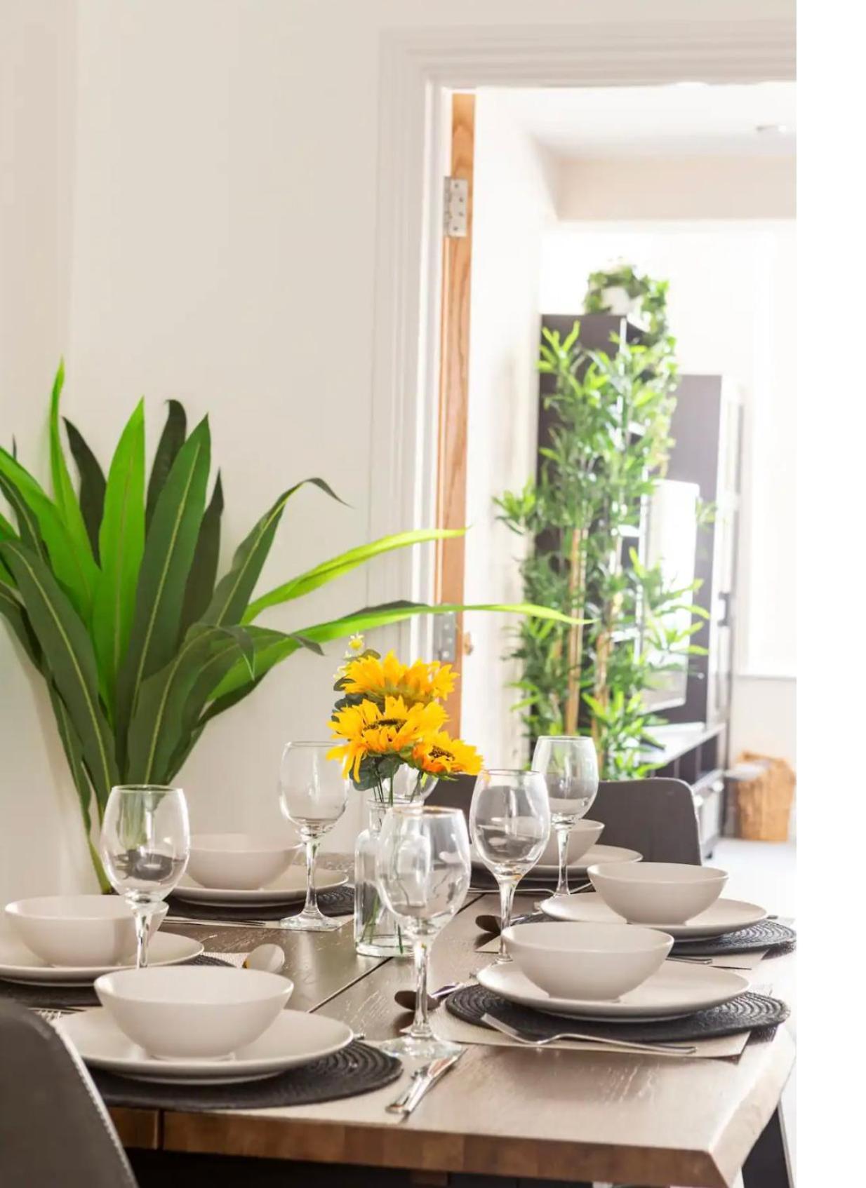 Beautiful 2 Bed Apartment Just Steps To The Beach Weymouth Ngoại thất bức ảnh